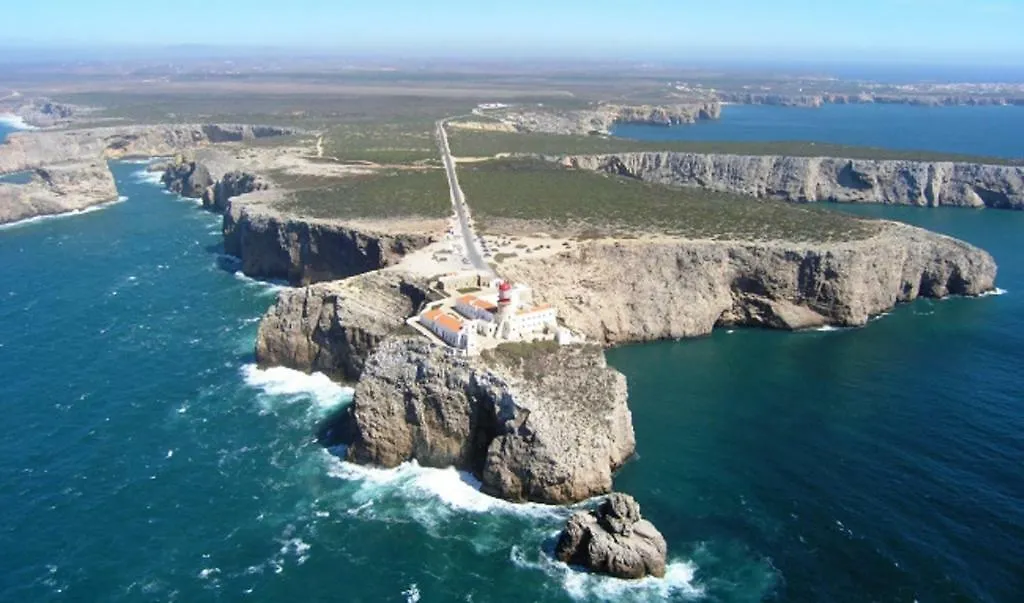 Gasthuis Sagres 30 Seconds To Bars Hotel